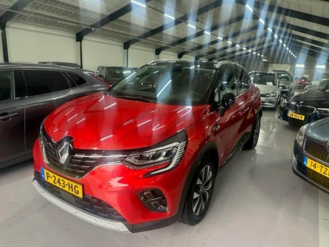 Renault Captur - 1.3 TCe 140 Intens - AutoWereld.nl