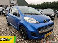 Peugeot 107 - 1.0-12V XR