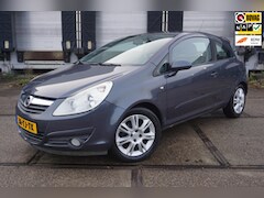 Opel Corsa - 1.2-16V Cosmo