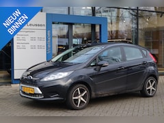 Ford Fiesta - 1.25 CHAMPION 5-DEURS LM-VELGEN AIRCO ELEKTR. RAMEN CENTRALE DEURVERGRENDELING