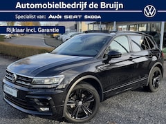 Volkswagen Tiguan - TSI 150pk DSG R-Line Blackstyle (Pano, Trekhaak, Leer, Camera)