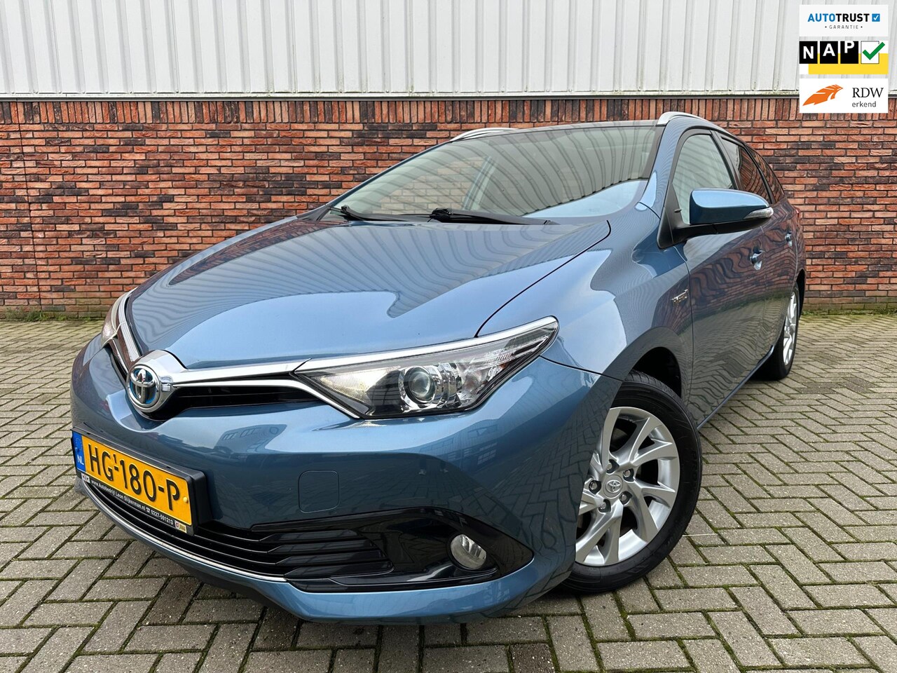 Toyota Auris - 1.8 Hybrid Lease Pro |Camera| - AutoWereld.nl