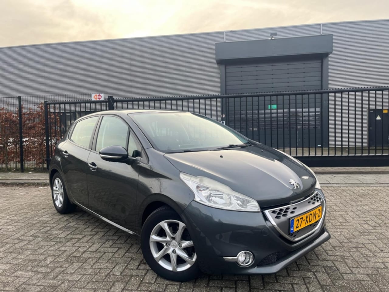 Peugeot 208 - 1.4 e-HDi Blue Lease 1.4 e-HDi Blue Lease - AutoWereld.nl