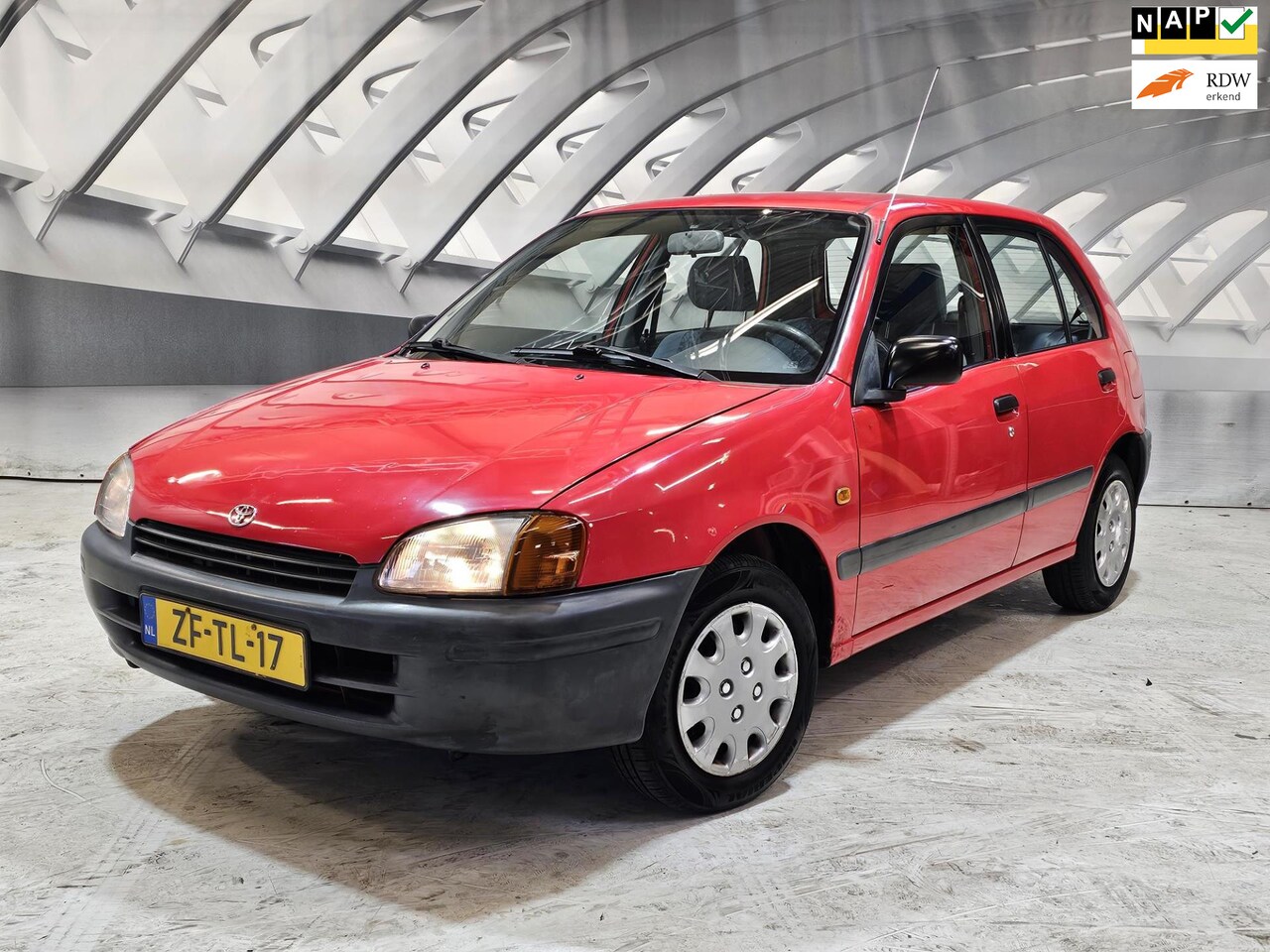 Toyota Starlet - 1.3-16V XLi met stuurbekrachtiging 5 deurs! - AutoWereld.nl