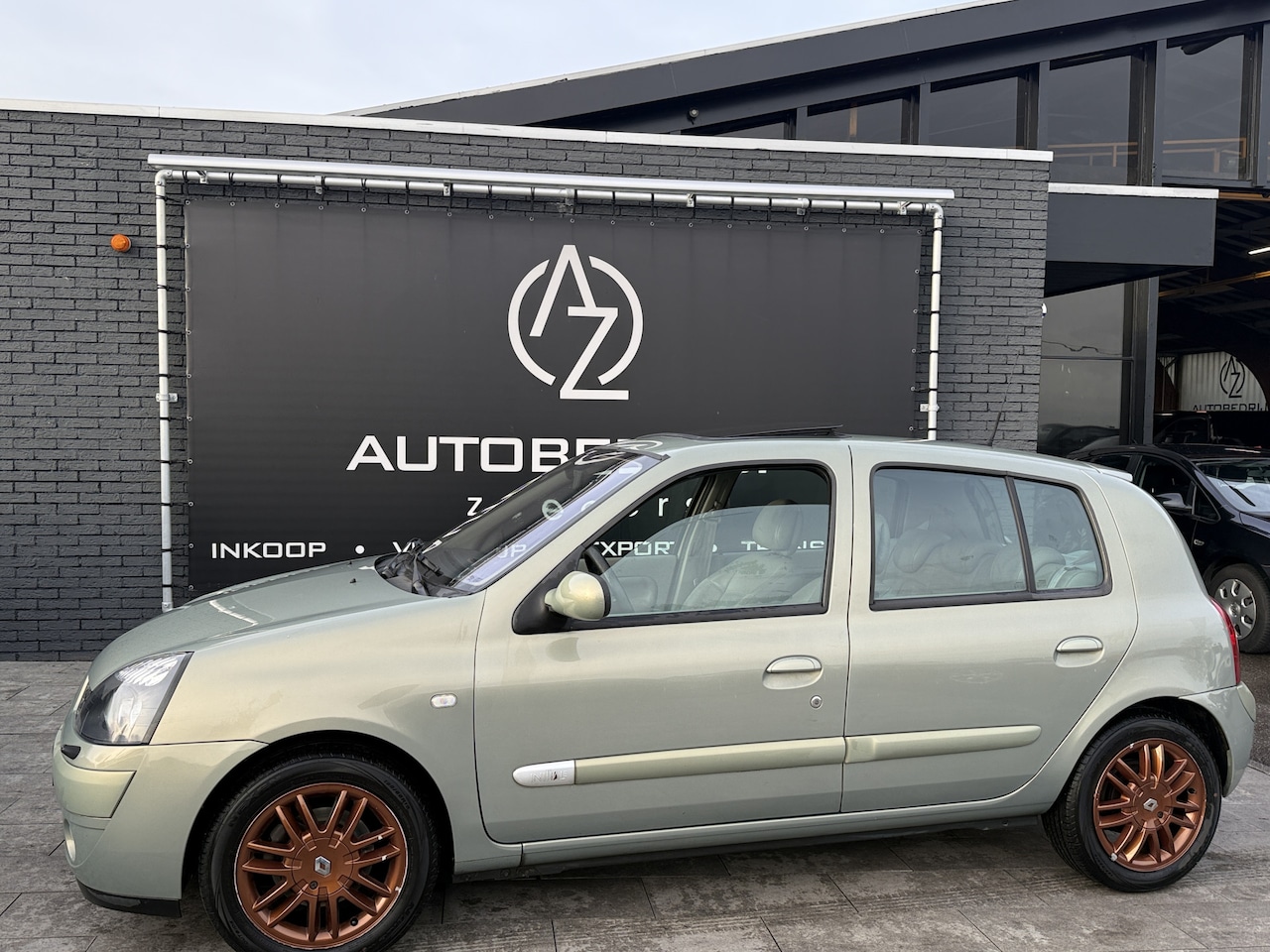 Renault Clio - 1.6-16V Initiale Automaat*Vol opties ! - AutoWereld.nl