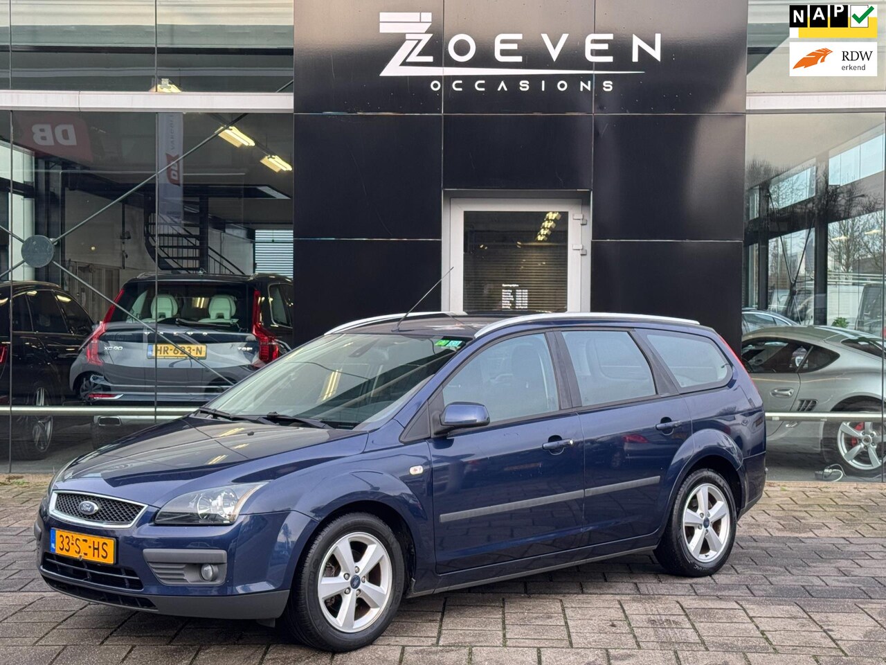 Ford Focus Wagon - 1.6-16V Futura 1.6-16V Futura - AutoWereld.nl