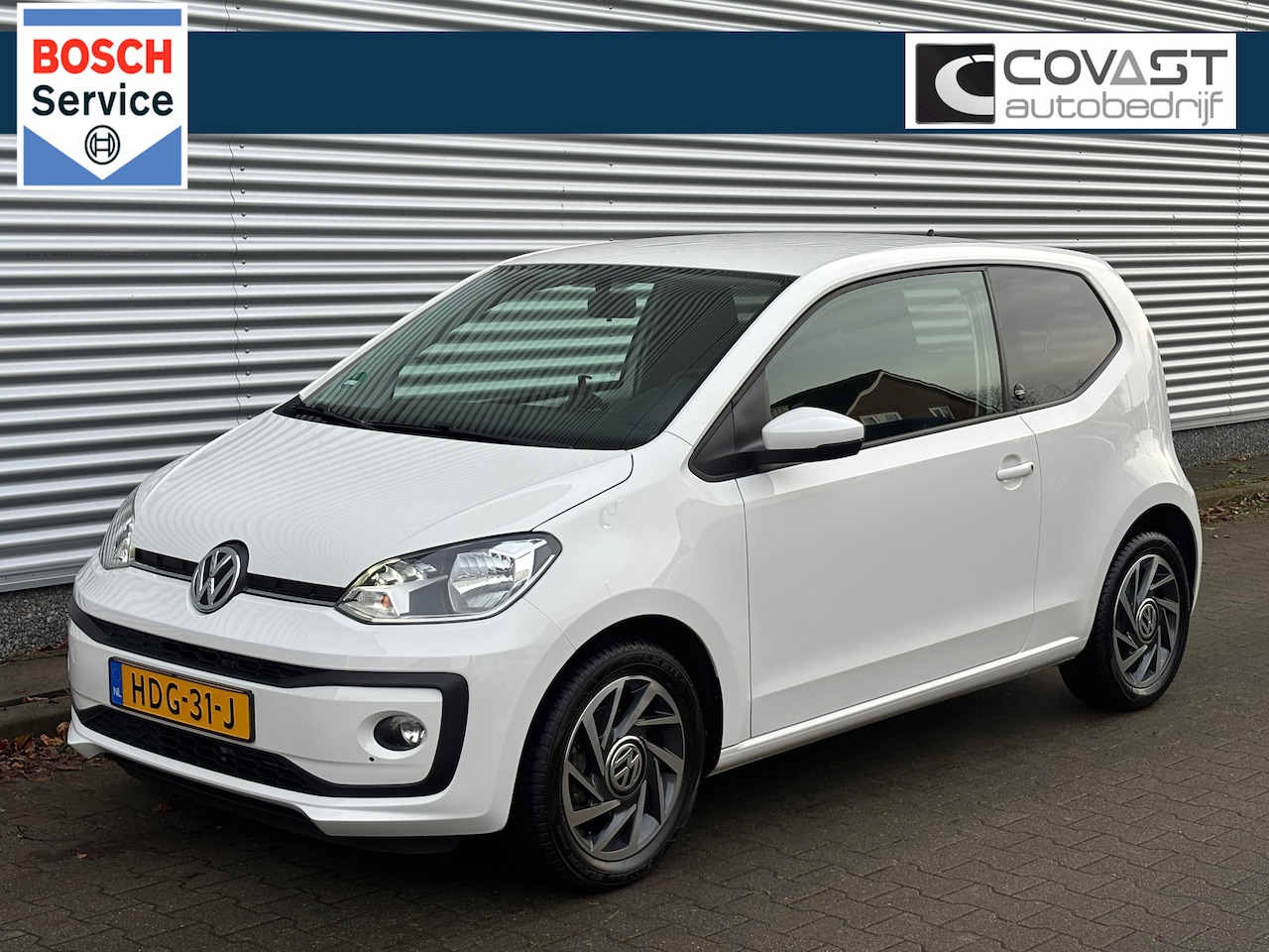 Volkswagen Up! - 1.0 BMT Sound up! 75pk! Airco|Stoelverw|Maps&More - AutoWereld.nl