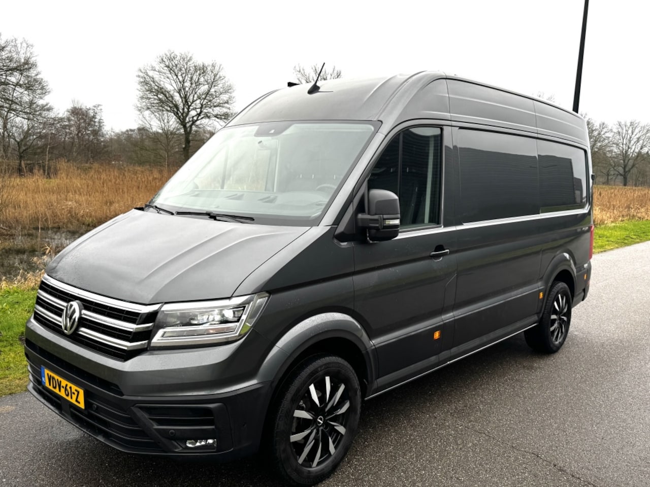 Volkswagen Crafter - 30 2.0 TDI L3H3 Highline 177PK DSG nieuwstaat - AutoWereld.nl