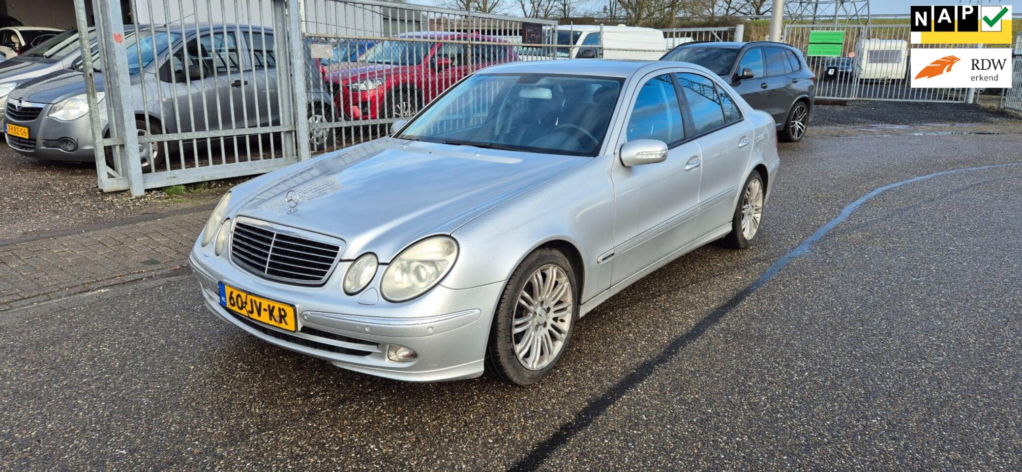 Mercedes-Benz E-klasse - 240 Avantgarde / APK GEKEURD 31-08-2025 - AutoWereld.nl