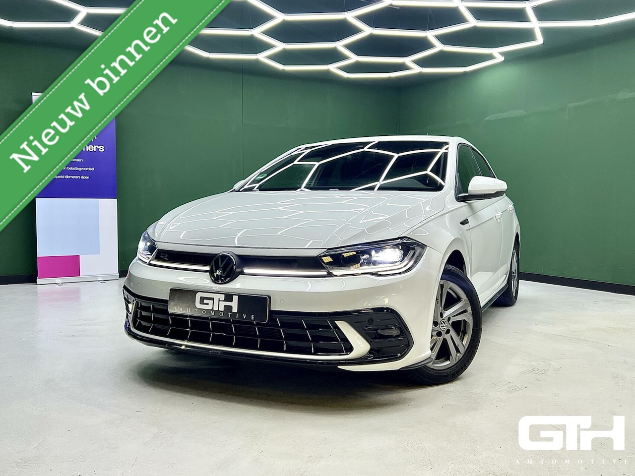 Volkswagen Polo - 1.0 TSI R-Line DSG Carplay | Led | Navi 2024 - AutoWereld.nl