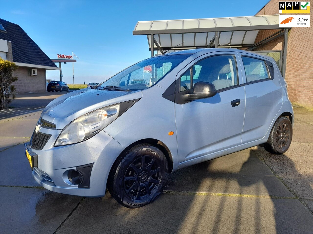 Chevrolet Spark - 1.0 16V L 1.0 16V L - AutoWereld.nl