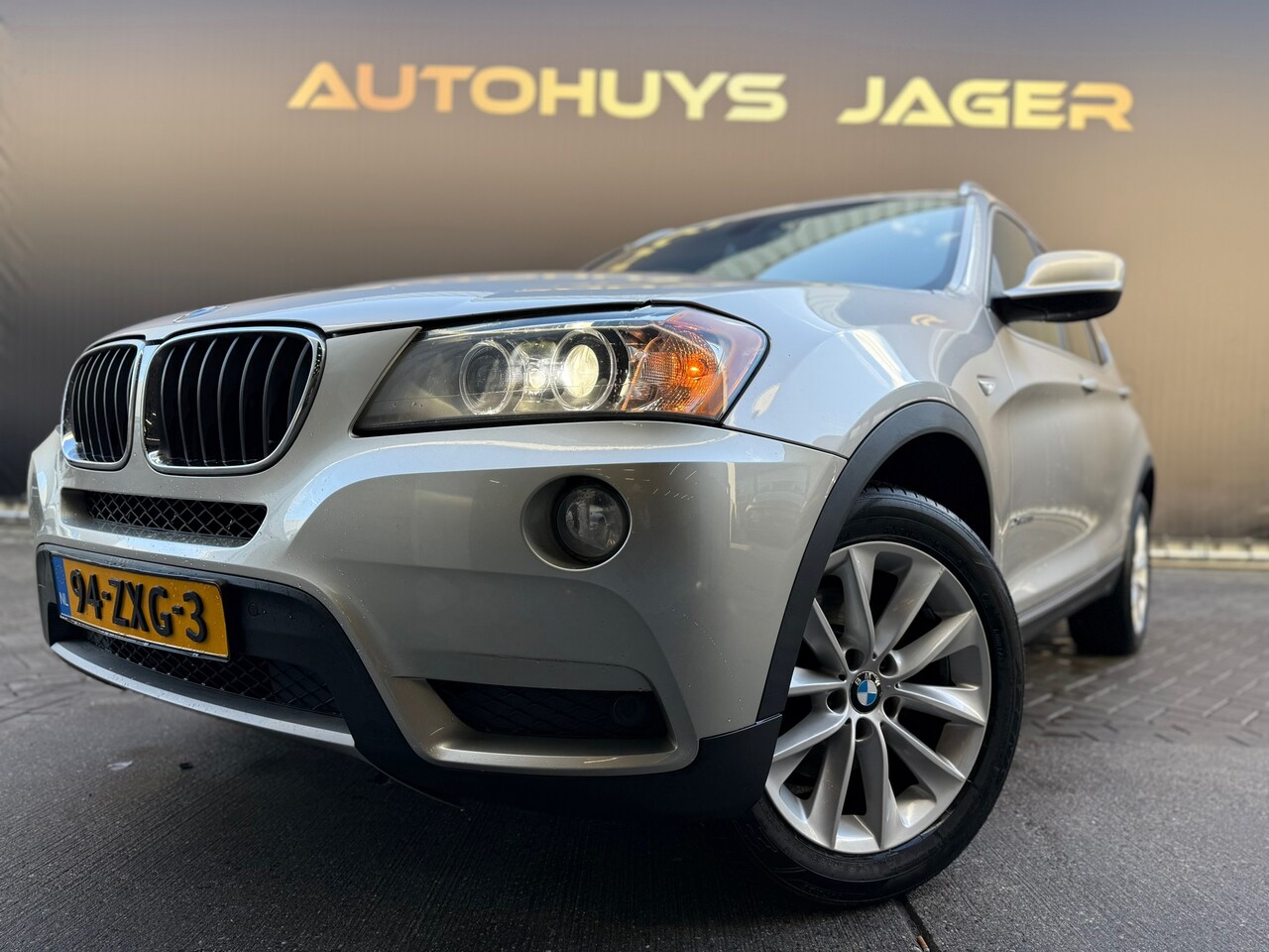 BMW X3 - XDrive28i High Executive Pano Automaat - AutoWereld.nl