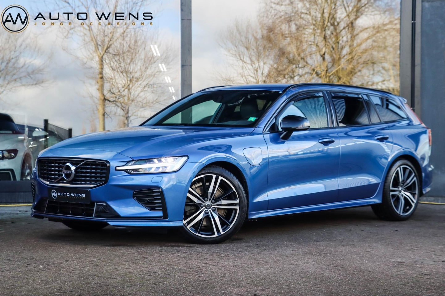 Volvo V60 - 2.0 T6 Recharge AWD R-Design 2.0 T6 Recharge AWD R-Design - AutoWereld.nl