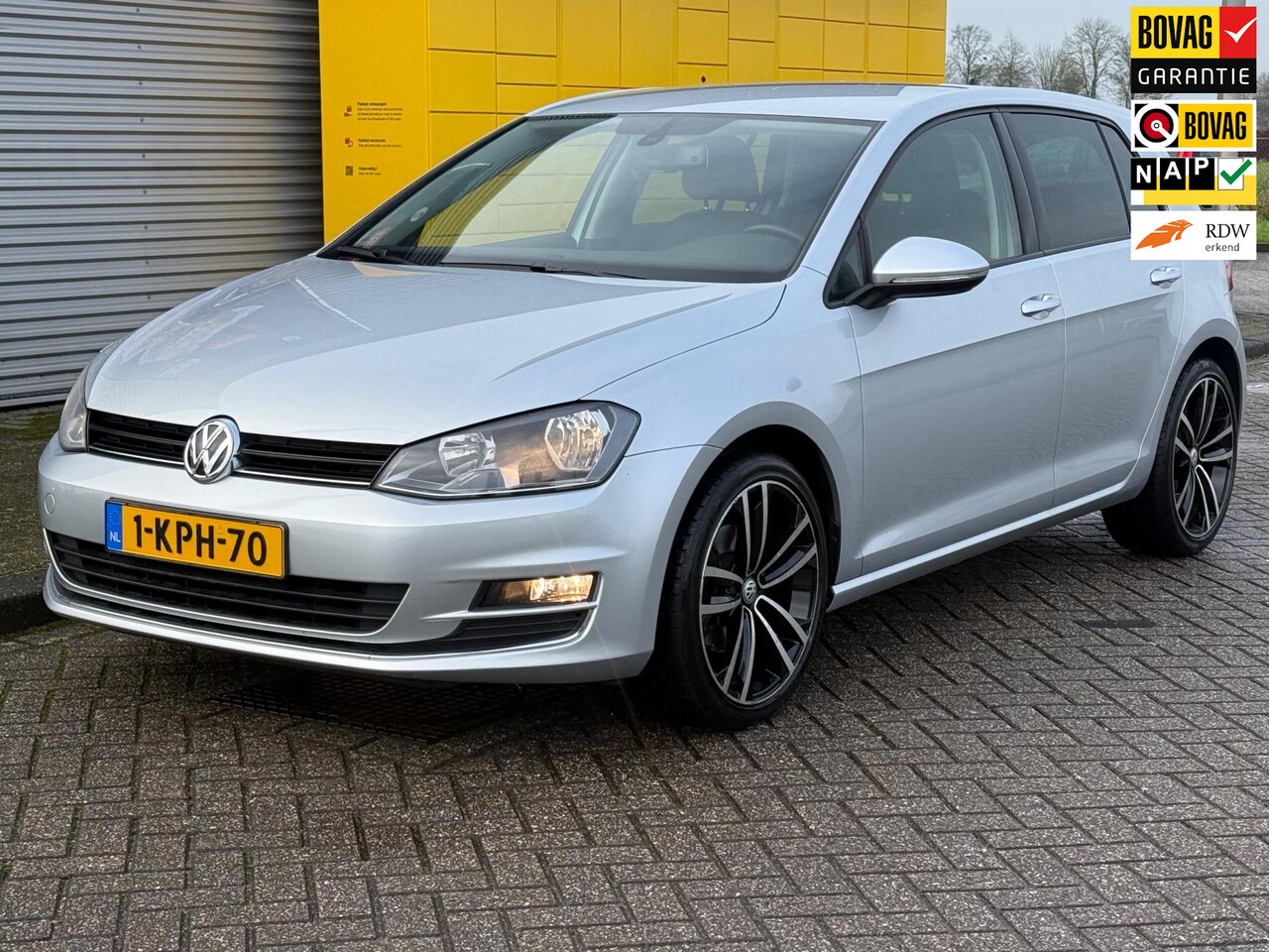 Volkswagen Golf - 1.4 TSI ACT Highline 140PK 5Drs Navi Leer - AutoWereld.nl