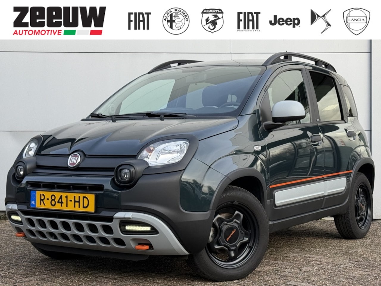 Fiat Panda - 1.0 Hybrid 70 PK Garmin Cross | Carplay | Winter | Clima | 5p - AutoWereld.nl