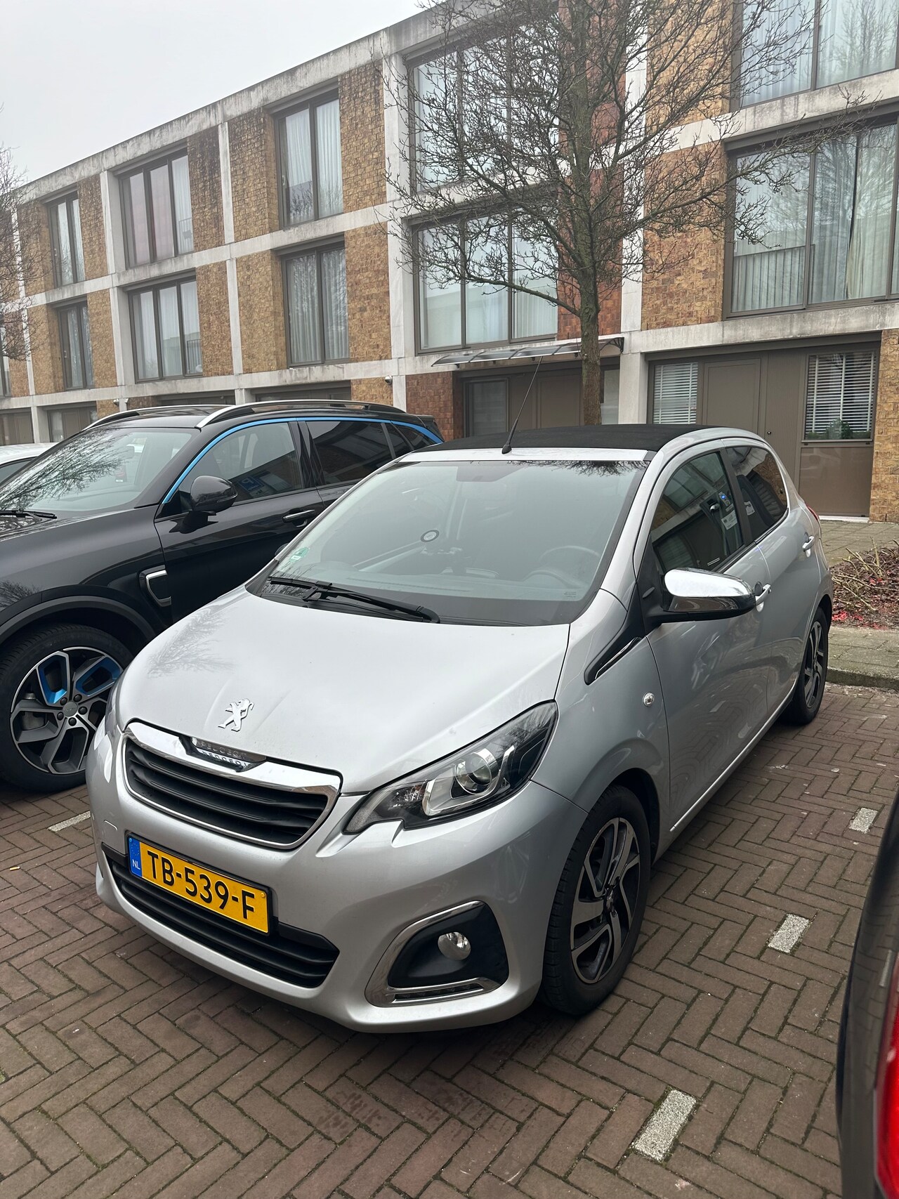 Peugeot 108 - 1.0 e-VTi Allure TOP! - AutoWereld.nl