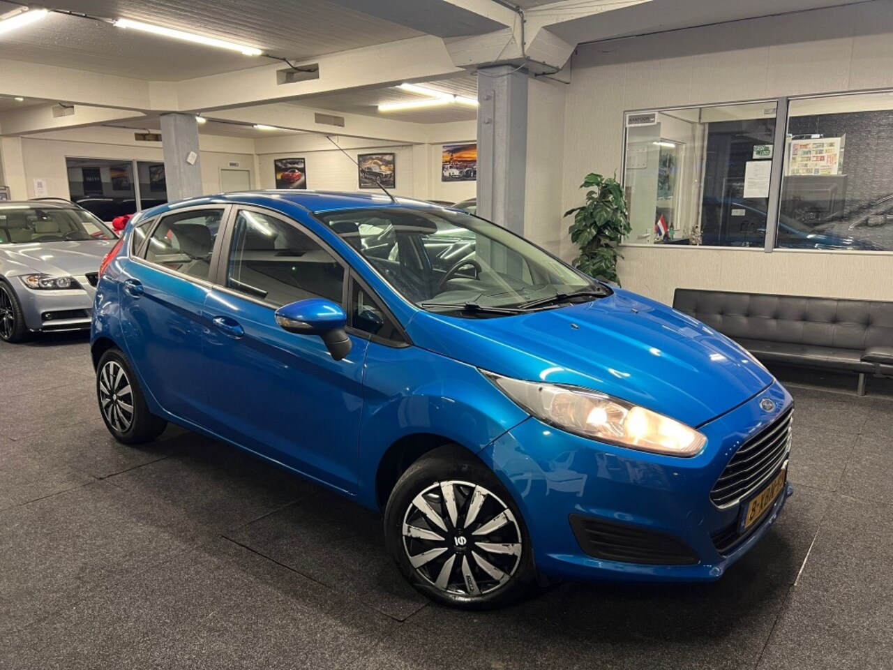 Ford Fiesta - 1.0 Style *NAP*facelift*Airco*5drs* - AutoWereld.nl