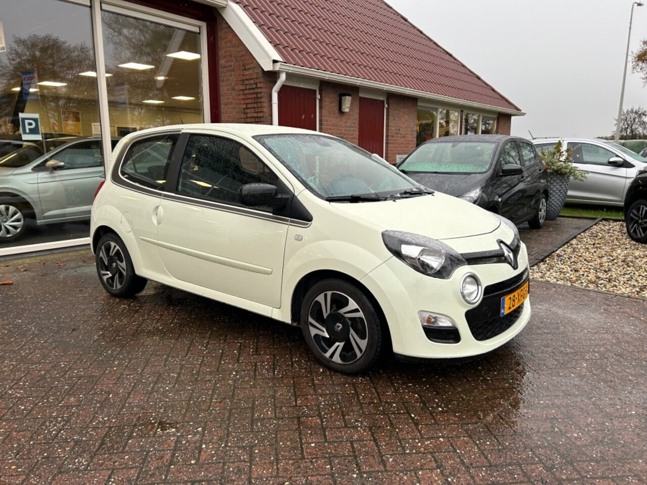 Renault Twingo - 1.2 16V DYNAMIQUE 1e EIgenaar slechts 56.207 km! airco/ecc/cruis - AutoWereld.nl