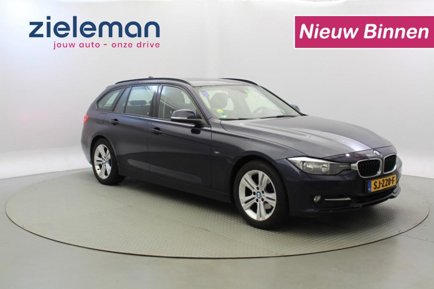 BMW 3-serie - 318D Sport Edition High Executive Automaat - Navi, Trekhaak - AutoWereld.nl