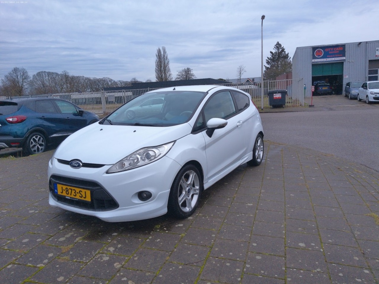 Ford Fiesta - 1.6 Sport 1.6 SPORT - AutoWereld.nl