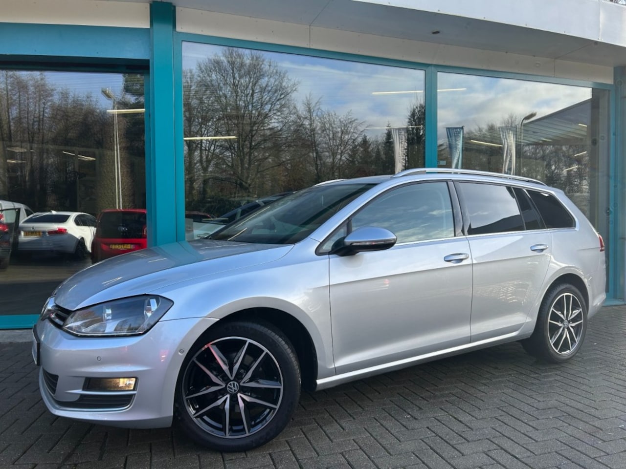 Volkswagen Golf - 1.2 TSI 110pk Automaat, Highline, Climate, 17Inch, PDC, DCC - AutoWereld.nl