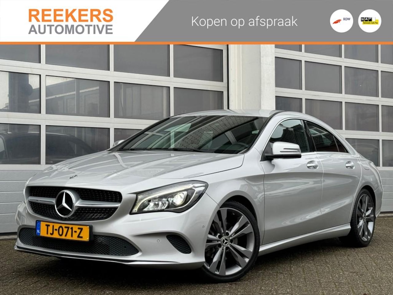 Mercedes-Benz CLA-Klasse - 180 AUT. BUSINESS SOL NL-Auto / Als nieuw! - AutoWereld.nl