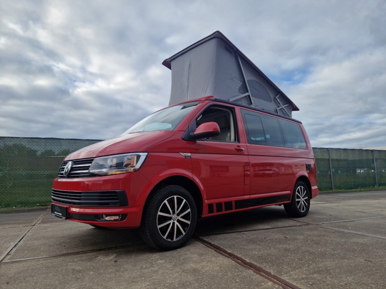 Volkswagen Transporter California - Ocean DSG 150pk - AutoWereld.nl