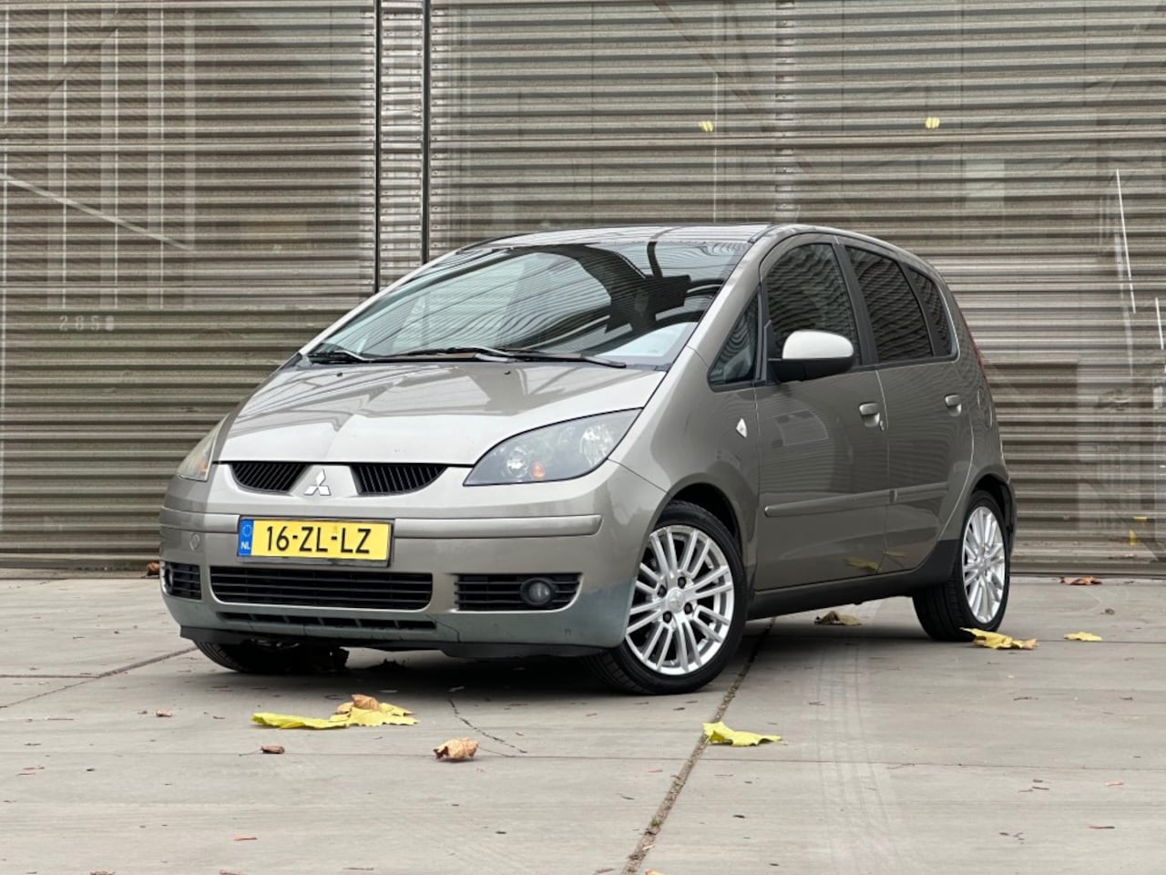 Mitsubishi Colt - 1.5 SKY AIRCO/LM VELGEN !! - AutoWereld.nl