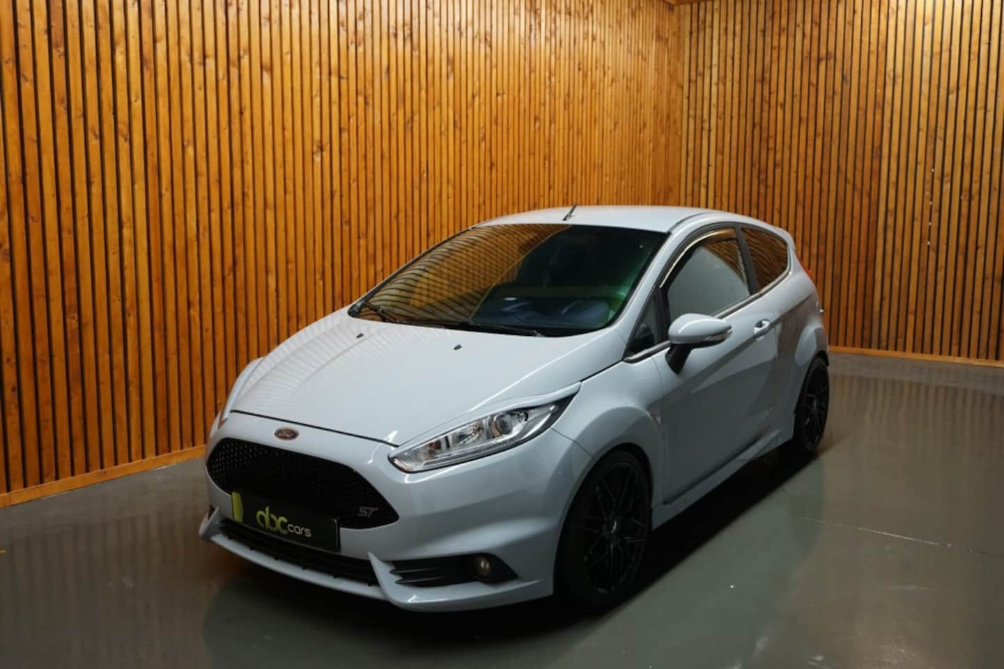 Ford Fiesta - 1.6 ST-200 Limited Ed. nr.160 van 2537! - AutoWereld.nl