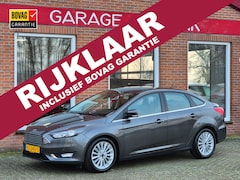 Ford Focus - 1.0 Titanium Edition 125PK 4drs clima, cruise, navi, pdc, parkassist, lmv RIJKLAAR