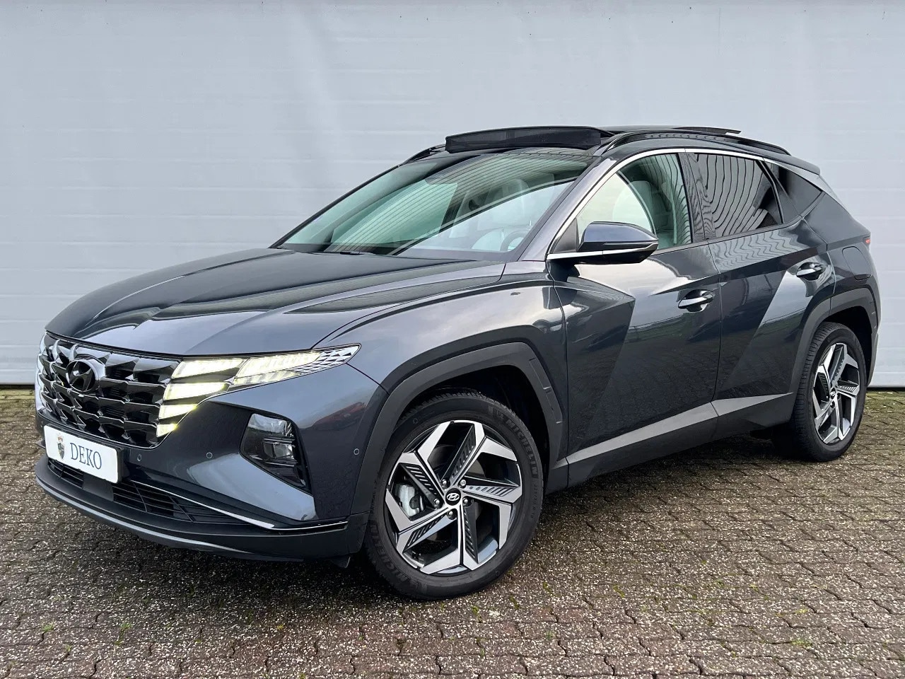 Hyundai Tucson - 1.6 T-GDI PHEV Premium Sky 1.6 T-GDI PHEV Premium Sky, 4WD, Panorama, Vol opties! - AutoWereld.nl