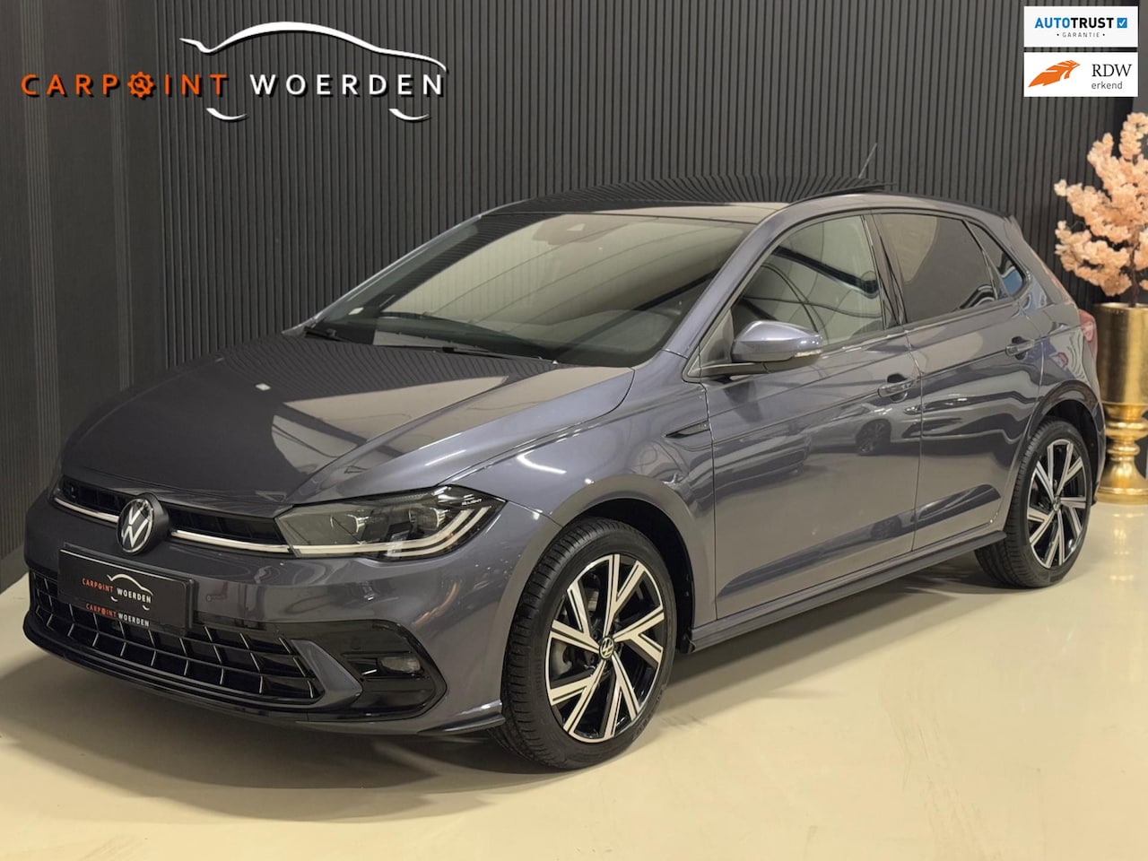 Volkswagen Polo - 1.0 TSI R-Line DSG | PANO | IQ LIGHT | VIRTUAL | LED - AutoWereld.nl