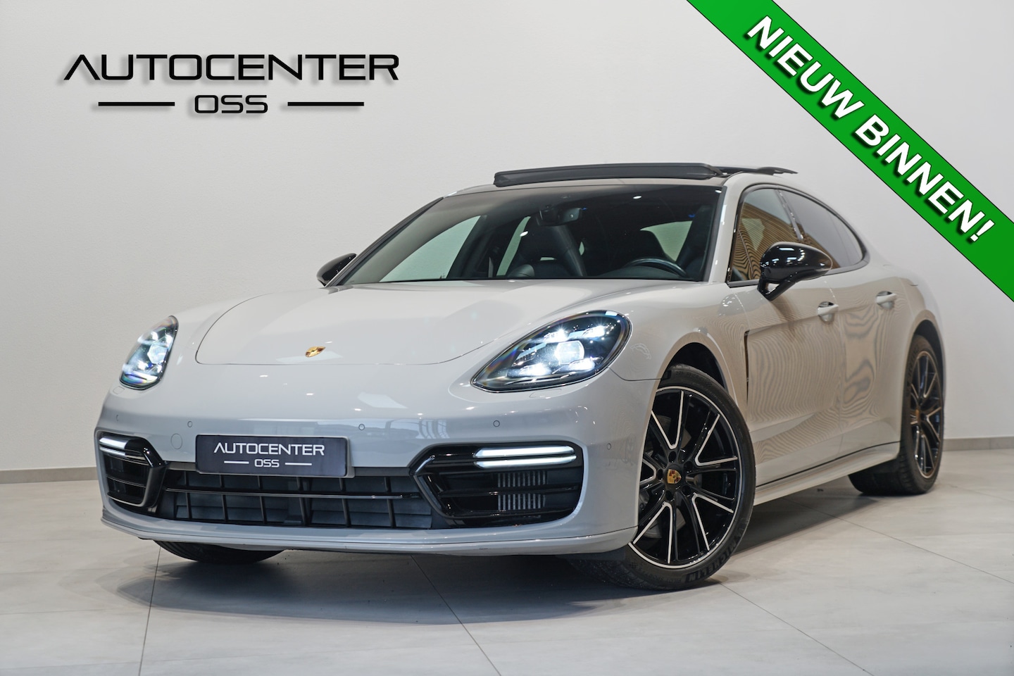 Porsche Panamera - 2.9 4 E-Hybrid ✅ Krijtgrijs! ✅ Pano ✅ Luchtvering ✅ Achterasbesturing ✅ Sportuitlaat ✅ Spo - AutoWereld.nl