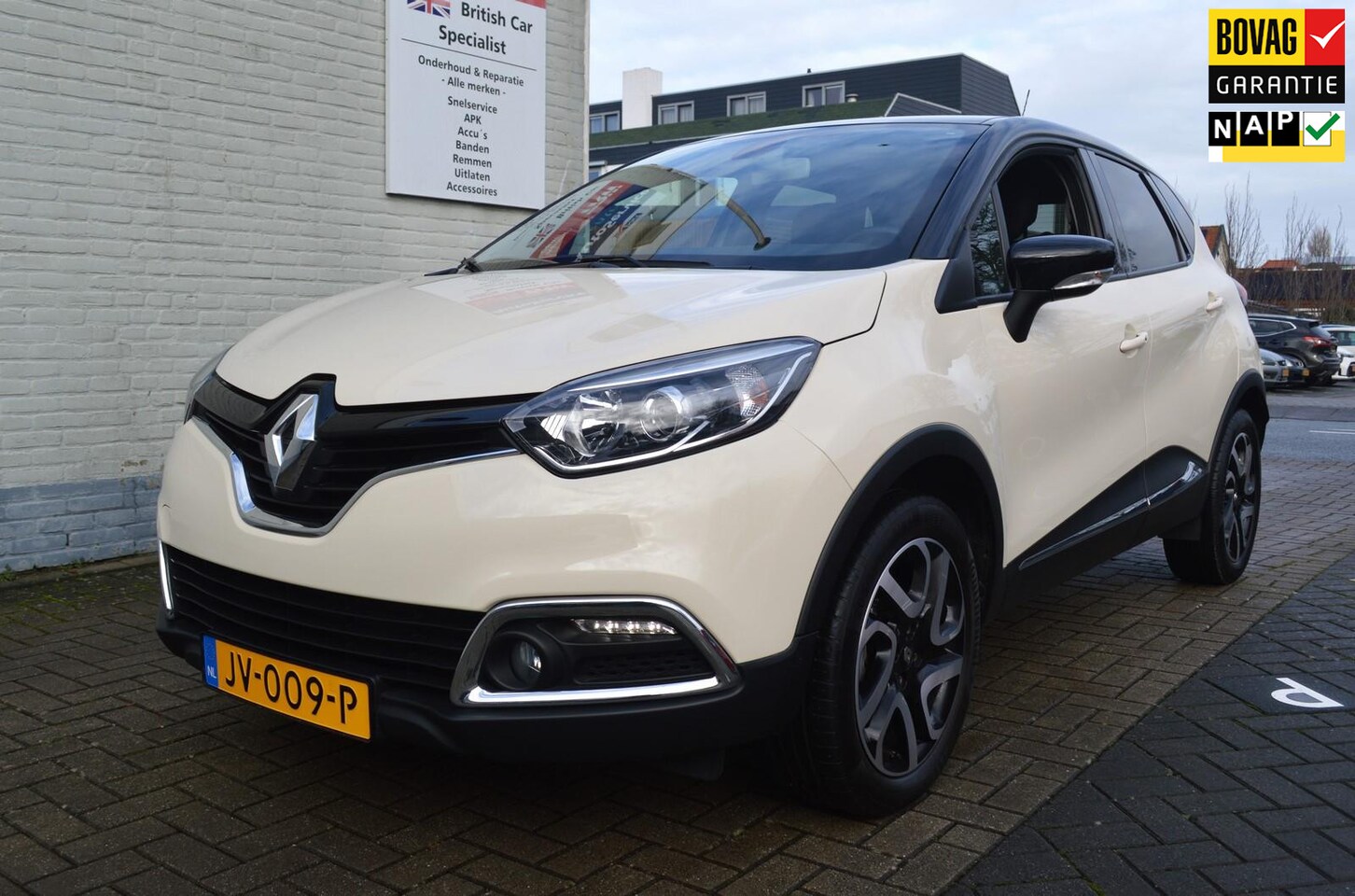 Renault Captur - 1.2 TCe Dynamique Automaat / 1e eigenaar / BOVAG RIJKLAARPRIJS - AutoWereld.nl