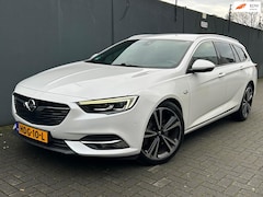 Opel Insignia - 2.0 Turbo 4x4 Innovation / Goed Onderhouden / Full