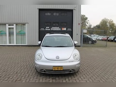 Volkswagen New Beetle - 2.0 Highline aut