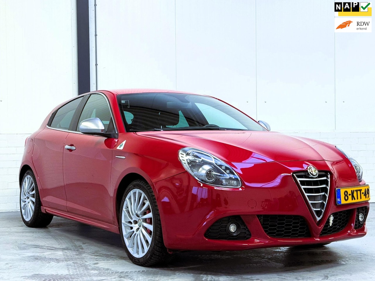 Alfa Romeo Giulietta - 1.7 TBi Quadrifoglio Verde 1.7 TBi Quadrifoglio Verde - AutoWereld.nl