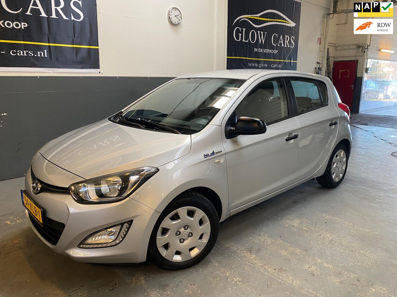 Hyundai i20 - 1.2i Business Edition AIRCO|NAP|APK|TREKHAAK| - AutoWereld.nl