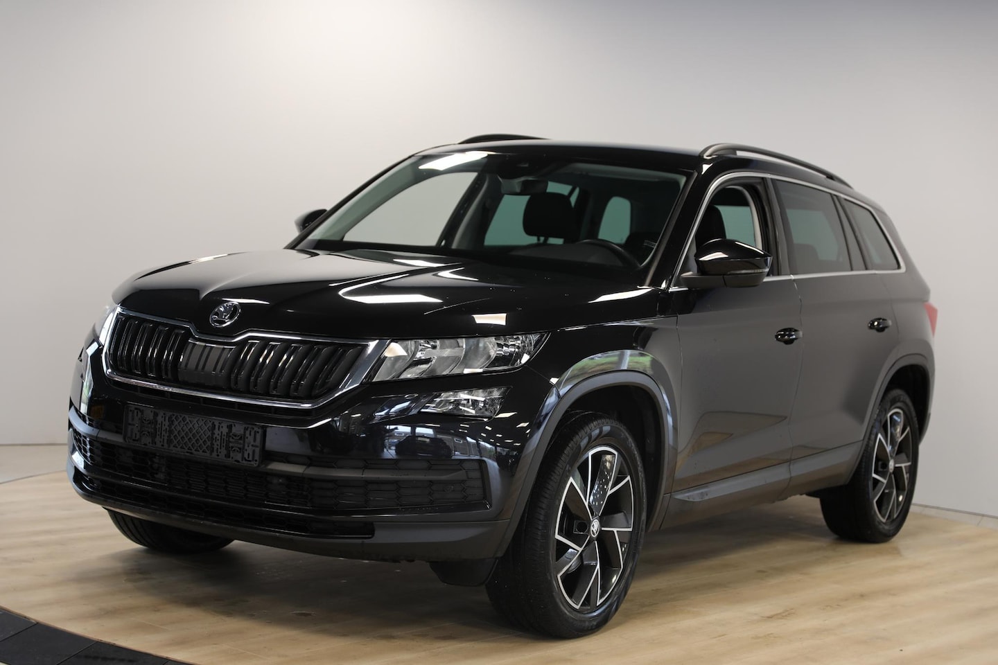 Skoda Kodiaq - 1.5 TSI Ambition | 19'' | Hill hold | Stoelverwarming | Automaat - AutoWereld.nl