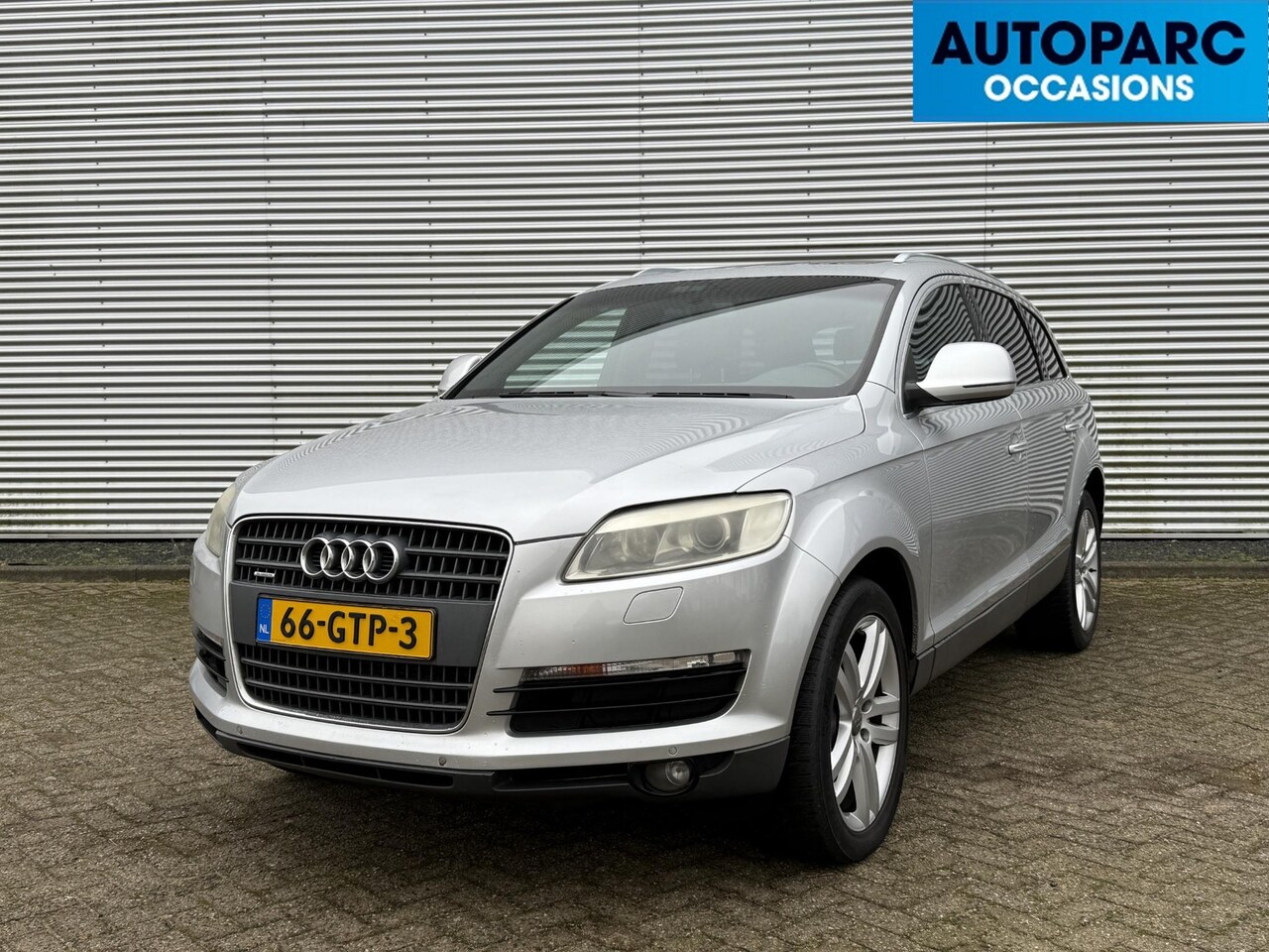 Audi Q7 - 4.2 FSI quattro Pro Line+ 5+2 GROOT GLAZEN PANORAMA/SCHUIFDAK, 7 ZITTER, LUCHTVERING, LEDE - AutoWereld.nl