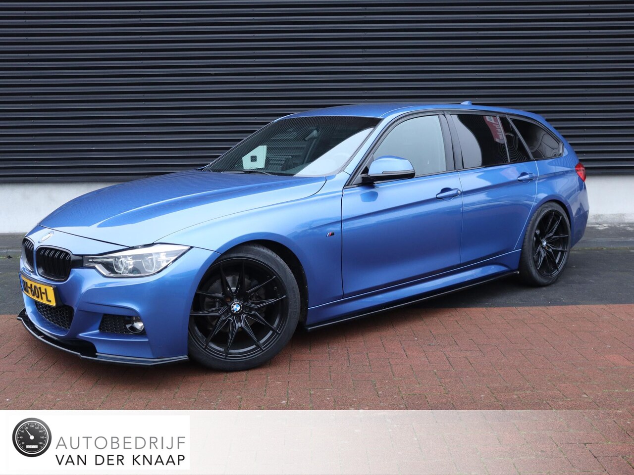 BMW 3-serie Touring - 320i Executive | M Sport | Clima | Cruise | Navi | PDC | LED | Multimedia | - AutoWereld.nl