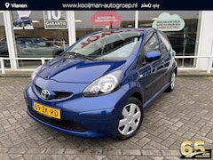 Toyota Aygo - 1.0-12V + Met centrale vergrendeling, elektrische ramen, NIEUWE KOPPELING