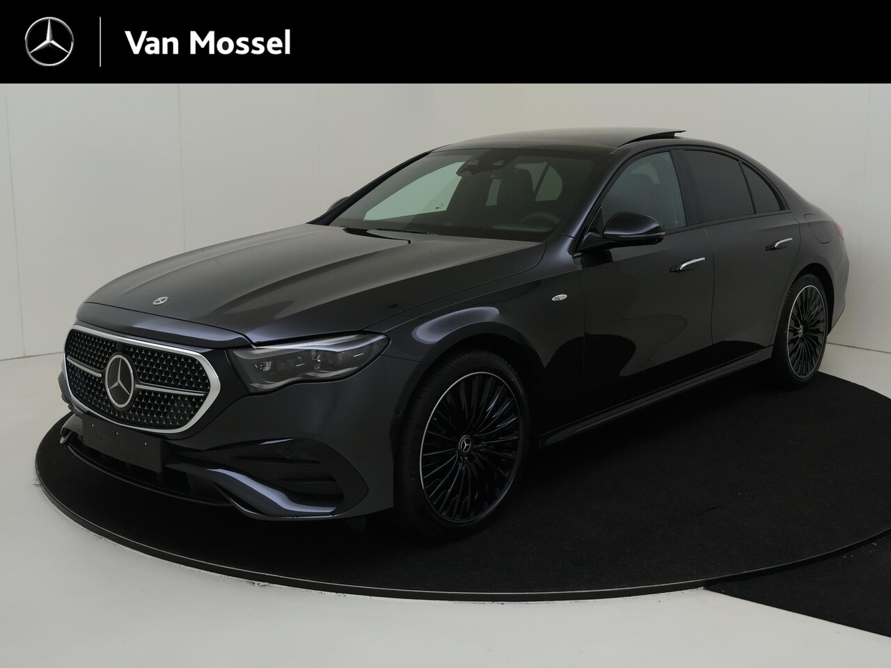 Mercedes-Benz E-klasse - 300 e Sport Edition Nightpakket - Premium Pakket - Burmester 4D - Leder - Rijassistentiepa - AutoWereld.nl