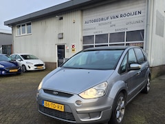 Ford S-Max - 2.5-20v Turbo. 1700 kg trekken. nieuwe APK