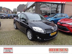 Toyota Auris - 1.3i 5drs Aspiration Climate / sportvelgen /klapspiegels bij specialist met 12 maanden gar