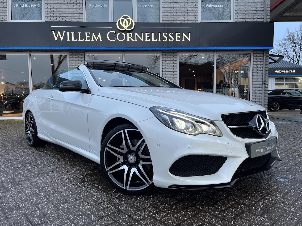 Mercedes-Benz E-klasse Cabrio - 250 Aut Prestige AMG Plus Night Sportstoelen - AutoWereld.nl