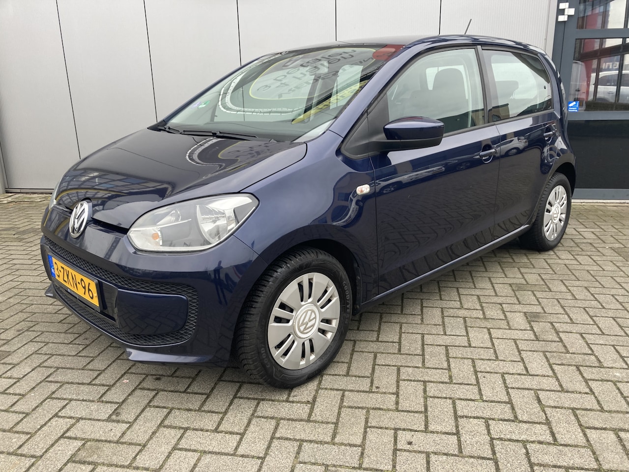 Volkswagen Up! - 1.0 move up! BlueMotion Airco | 5 drs | Centr vergr. | NAP - AutoWereld.nl