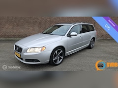 Volvo V70 - 3.0 T6 AWD Momentum autom/286pk/4wd/lpgG3/schf.dak