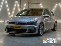 Volkswagen Golf - 2.0 TSI GTI Performance 291PK | LED | 19'' RF | RVS UITLAAT | STAGE 2