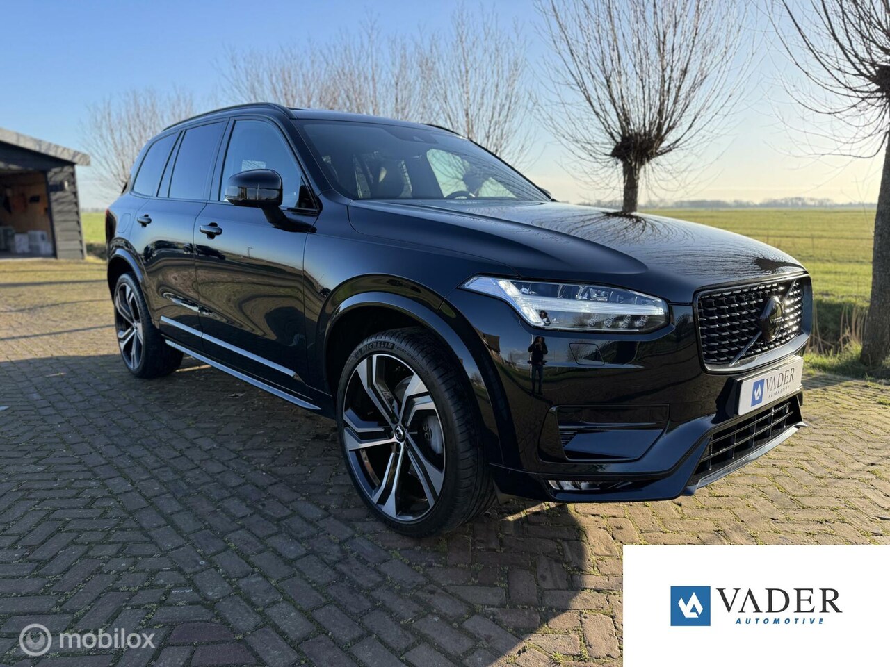 Volvo XC90 - B6 AWD R-Design 7 Zits Panodak Trkh Lucht HUD H&K - AutoWereld.nl